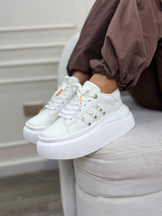 Gray helmet for bikers