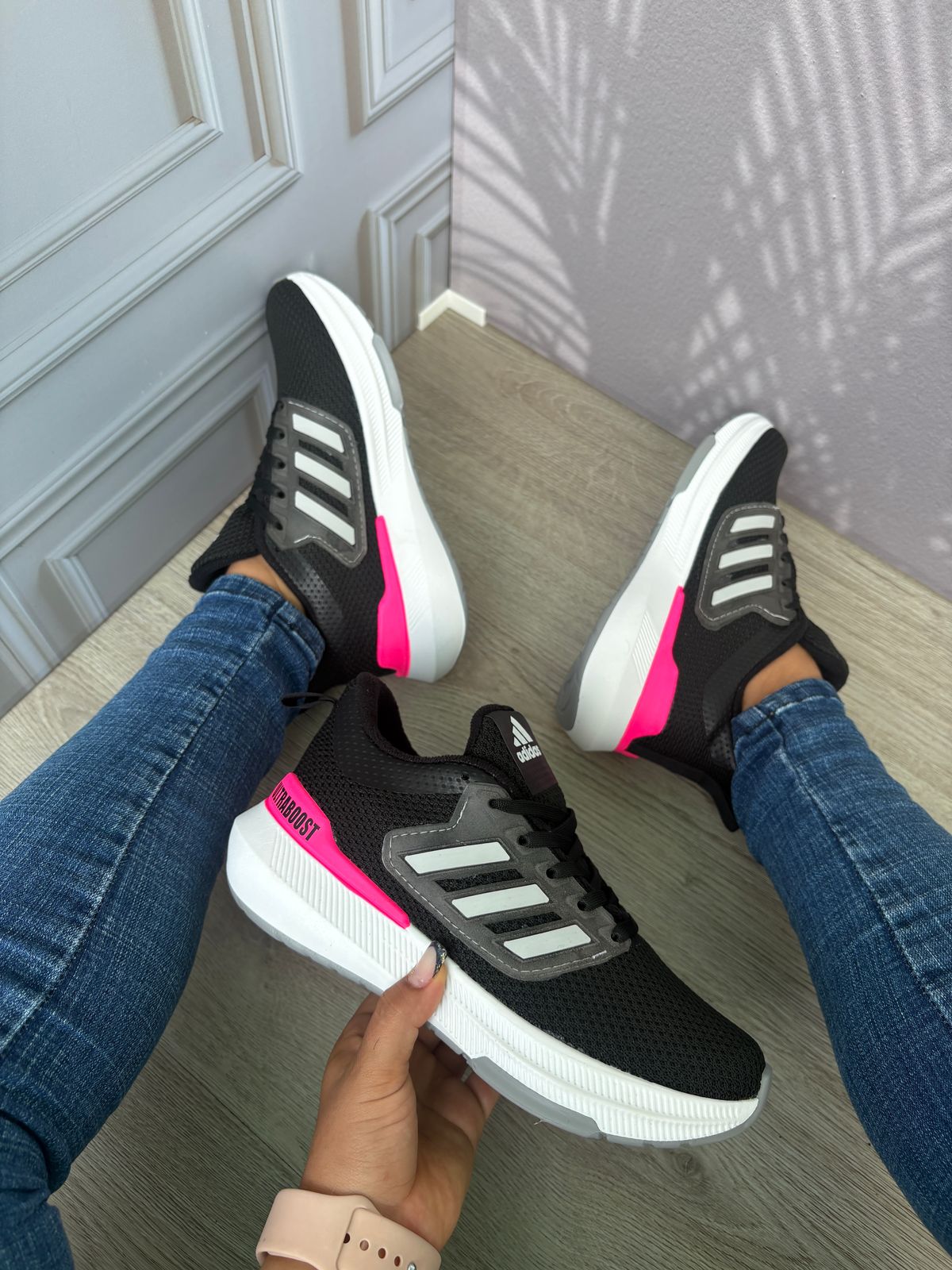 Running Negro/Fucsia